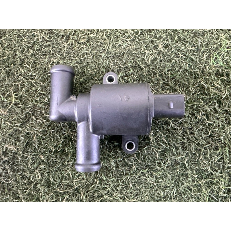 Клапан системы охлаждения (электрика / кнопки) AUDI Q7 4M 2017 2.0 TFSI 4H0121670A