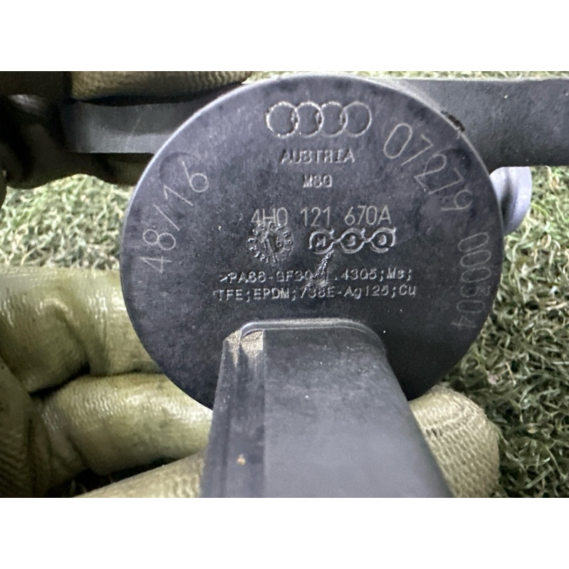 Клапан системы охлаждения (электрика / кнопки) AUDI Q7 4M 2017 2.0 TFSI 4H0121670A