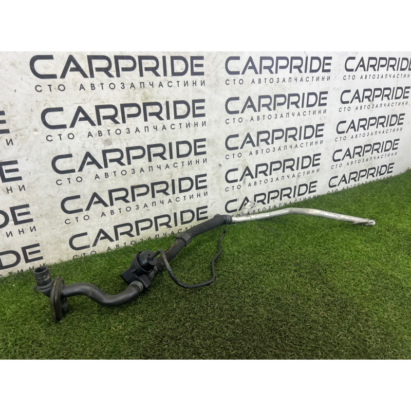 Трубка системы охлаждения (система охлаждения) AUDI Q5 8R 2010 3.2 CALB 8R0819377D