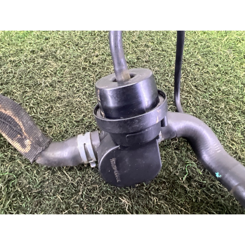 Трубка системы охлаждения (система охлаждения) AUDI Q5 8R 2010 3.2 CALB 8R0819377D