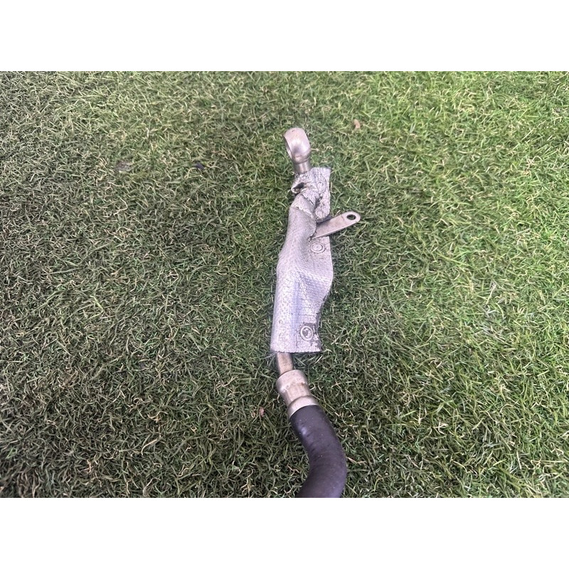 Трубка системы охлаждения (система охлаждения) AUDI A4 B8 2010 2.0 CAEB 06H121492D