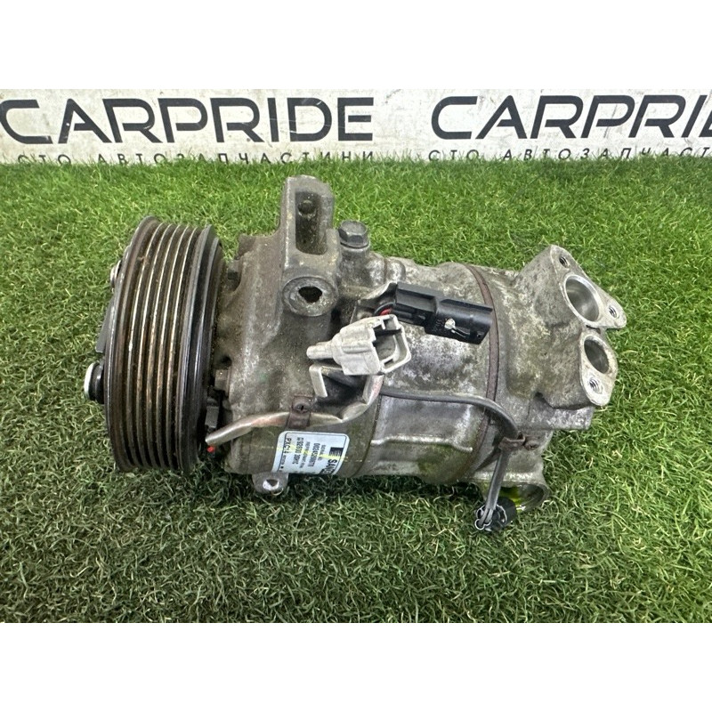 Компресор кондиціонера (отопление и кондиционирование) Nissan Sentra S 2016 1.8 926003SH1C