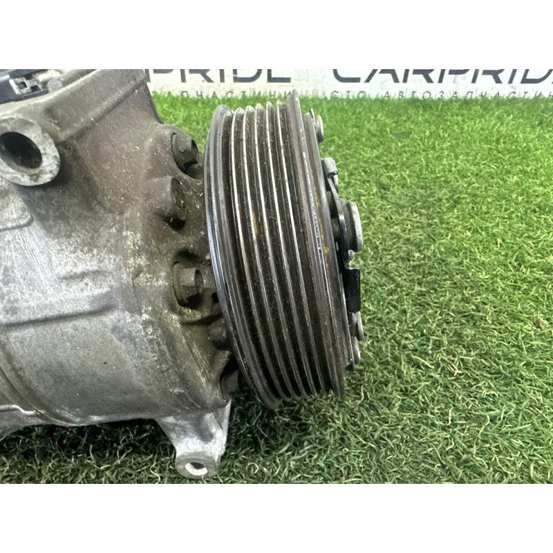 Компресор кондиціонера (отопление и кондиционирование) Nissan Sentra S 2016 1.8 926003SH1C