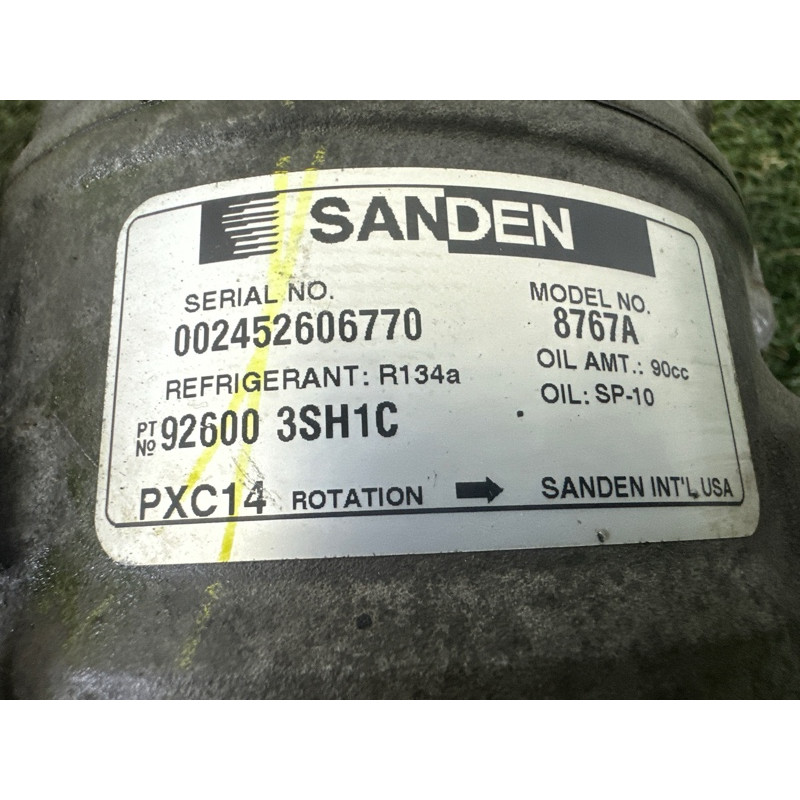 Компресор кондиціонера (отопление и кондиционирование) Nissan Sentra S 2016 1.8 926003SH1C