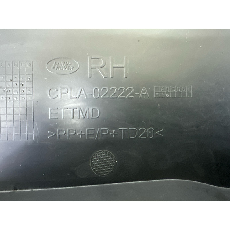 Накладка на жабо (кузов и элементы) LAND ROVER Range Rover L405 2016 5.0 LR038082