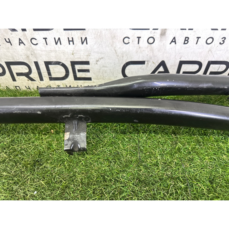 Распорка передней панели (кузов и элементы) AUDI Q5 8R 2010 3.2 CALB 8R0805629C