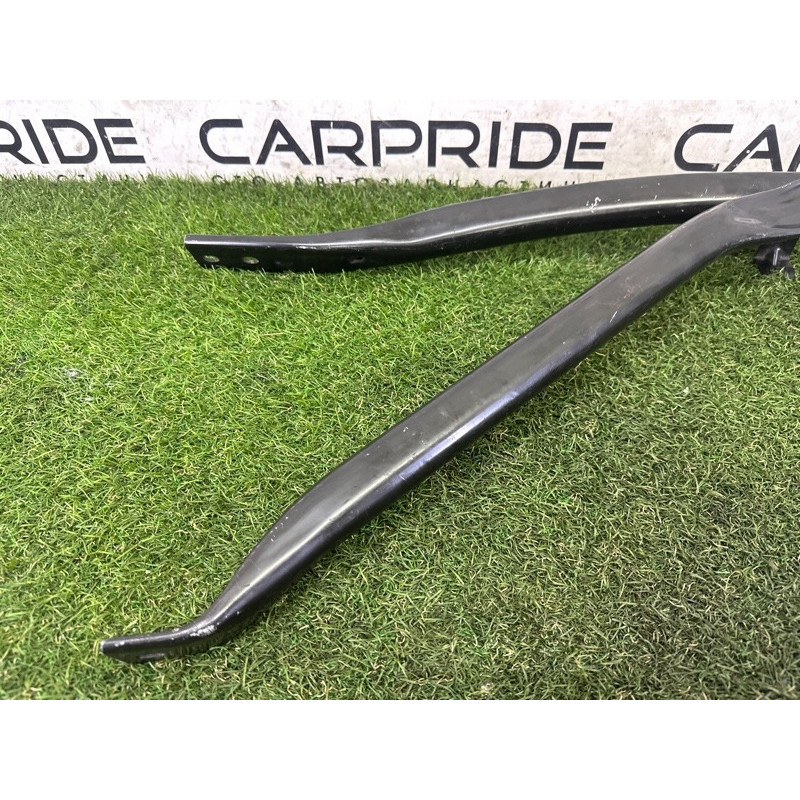 Распорка передней панели (кузов и элементы) AUDI Q5 8R 2010 3.2 CALB 8R0805629C