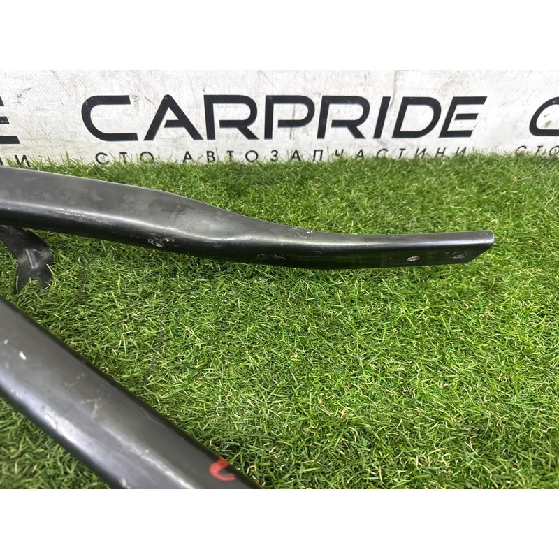 Распорка передней панели (кузов и элементы) AUDI Q5 8R 2010 3.2 CALB 8R0805629C