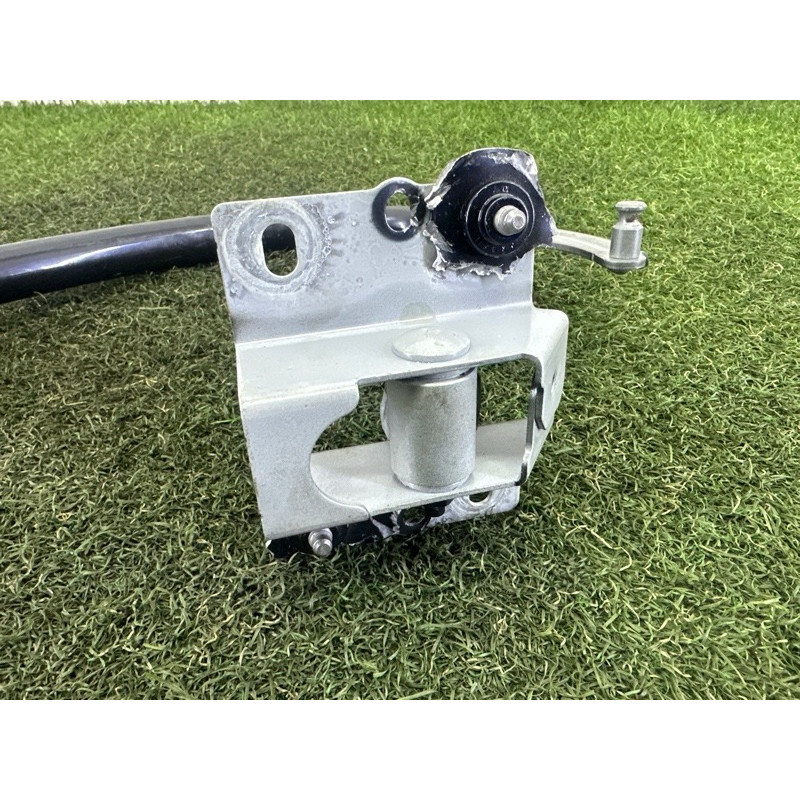 Петля багажника (кузов і елементи) AUDI A8 D4 2011 4.2 CDRA 4H0827299E