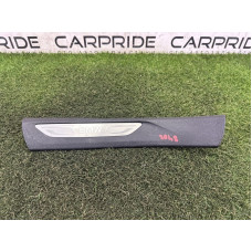 Накладка на поріг