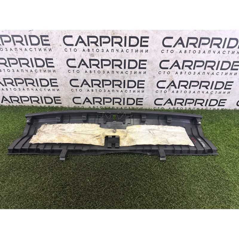 Накладка замка кришки багажника (салон) VOLKSWAGEN Passat B8 2016 561863459B82V