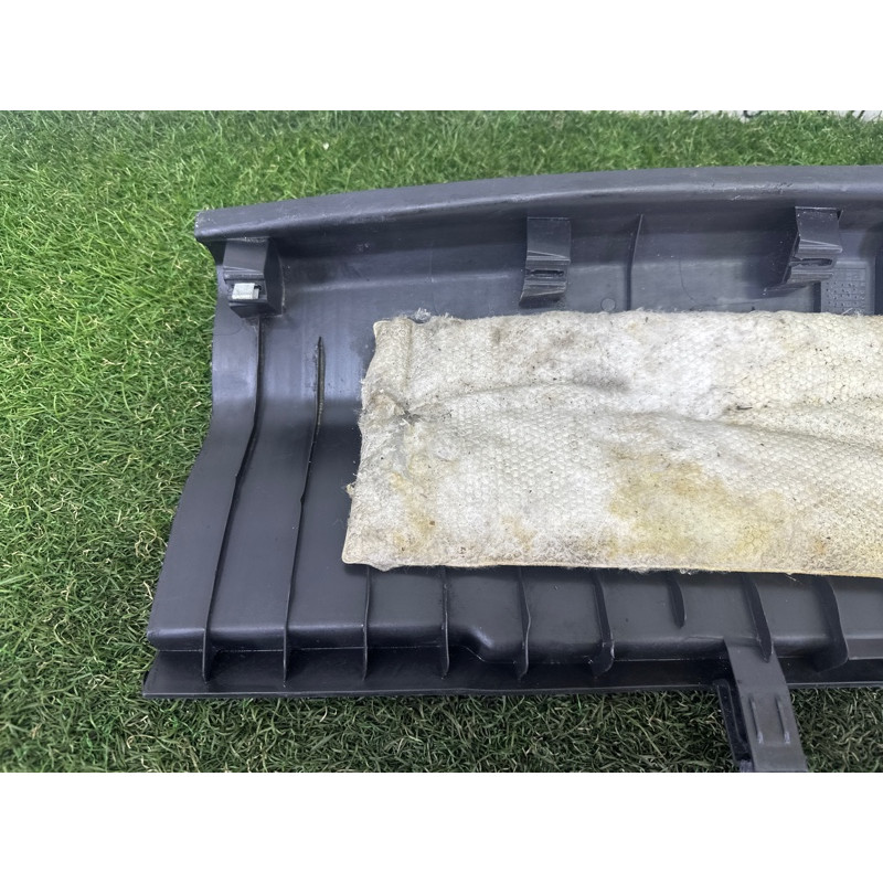 Накладка замка кришки багажника (салон) VOLKSWAGEN Passat B8 2016 561863459B82V