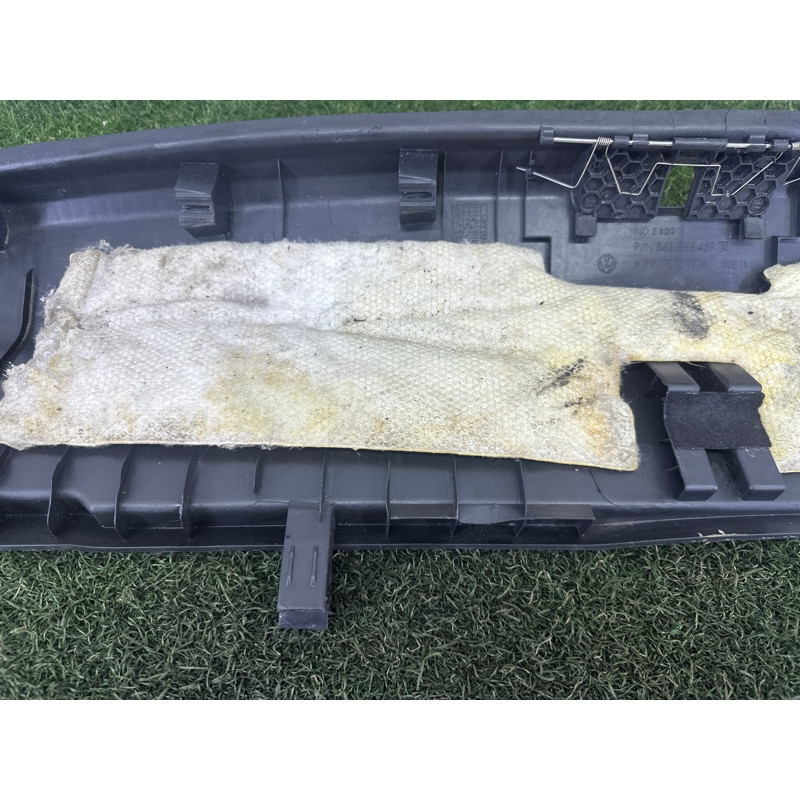 Накладка замка кришки багажника (салон) VOLKSWAGEN Passat B8 2016 561863459B82V