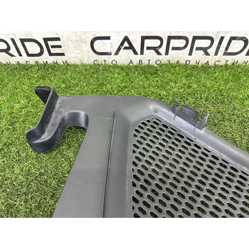 Накладка на жабо (кузов і елементи) BMW X5 F15 2015 4.4 64319245594