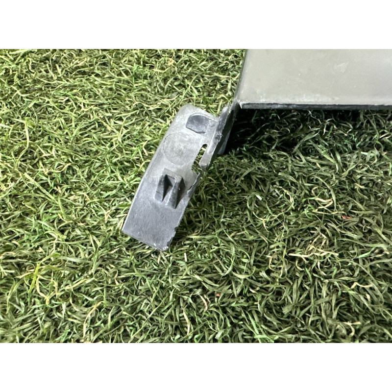 Накладка на жабо (кузов і елементи) BMW X5 F15 2015 4.4 64319245594