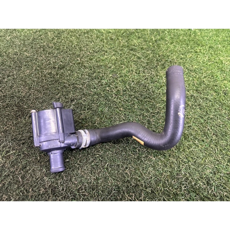 Помпа электрическая (электрика) AUDI Q5 FY 2018 2.0 DAYB 06H121601N