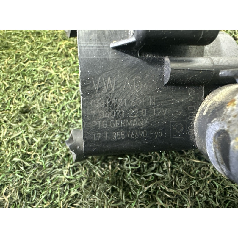 Помпа электрическая (электрика) AUDI Q5 FY 2018 2.0 DAYB 06H121601N