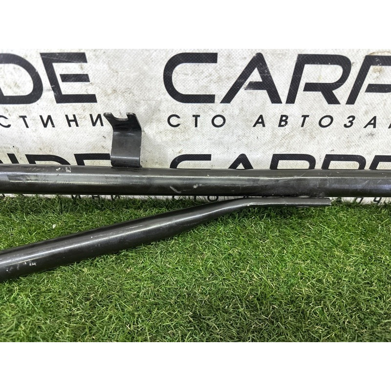 Розпірка кузова (кузов і елементи) AUDI Q5 8R 2012 3.2 8R0805629F