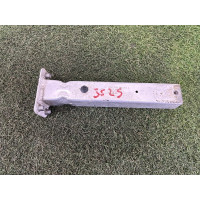 Кронштейн усилителя бампера