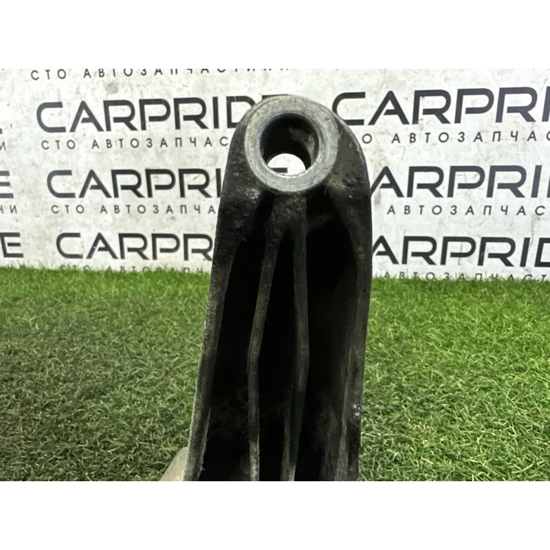 Кронштейн подушки двигателя (кронштейны двигателя) AUDI Q7 4L 2011 3.0 TFSi 7L8199308F