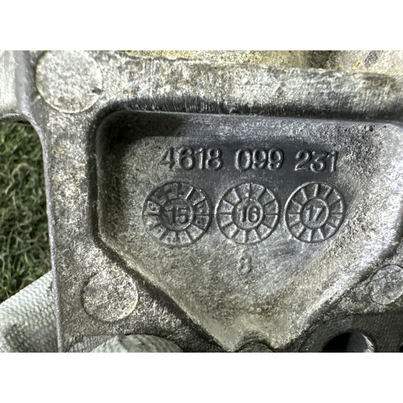 Подушка КПП (трансмиссия) LAND ROVER RANGE ROVER Sport L494 2016 3.0 Diesel IAF500021