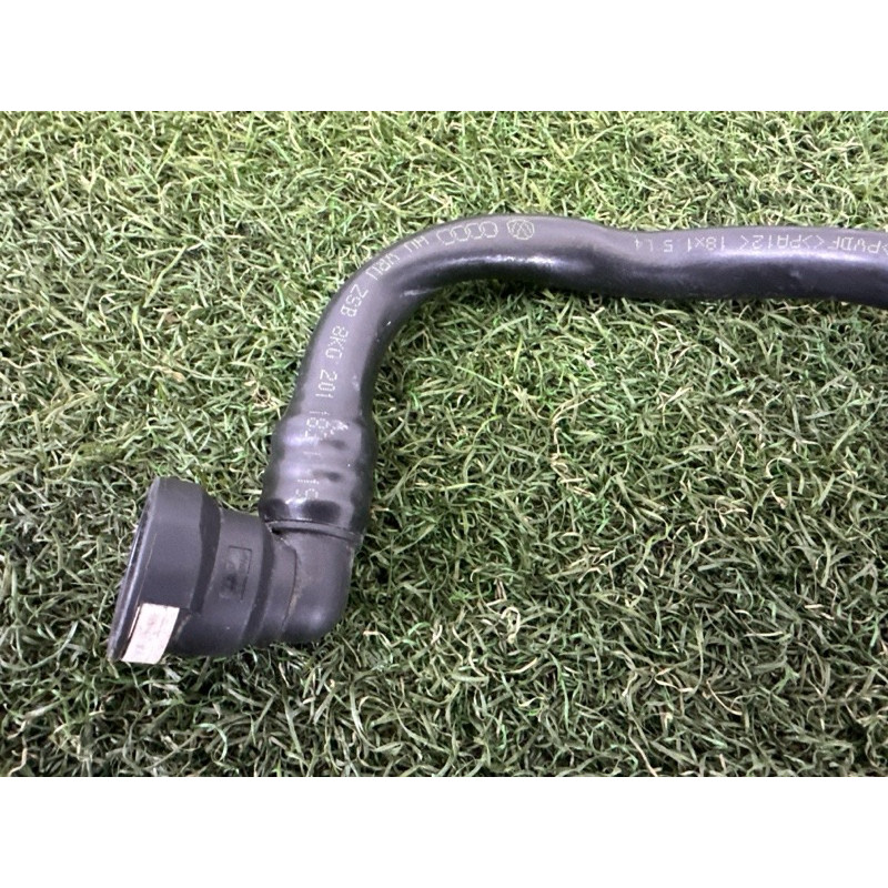 Трубка вентиляции топливного бака (топливная система) AUDI A4 B8 2014 2.0 TFSI 8K0201183A