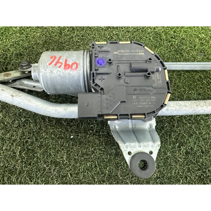 Трапеція склоочисників (кузов і елементи) AUDI A3 8V 2016 1.8 CNSB 8V1955023C