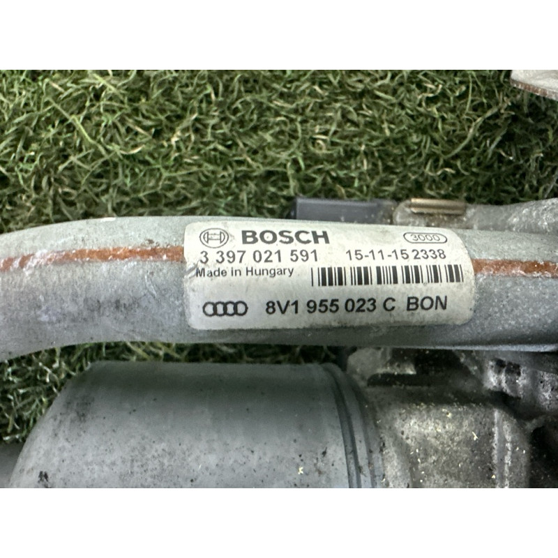 Трапеція склоочисників (кузов і елементи) AUDI A3 8V 2016 1.8 CNSB 8V1955023C