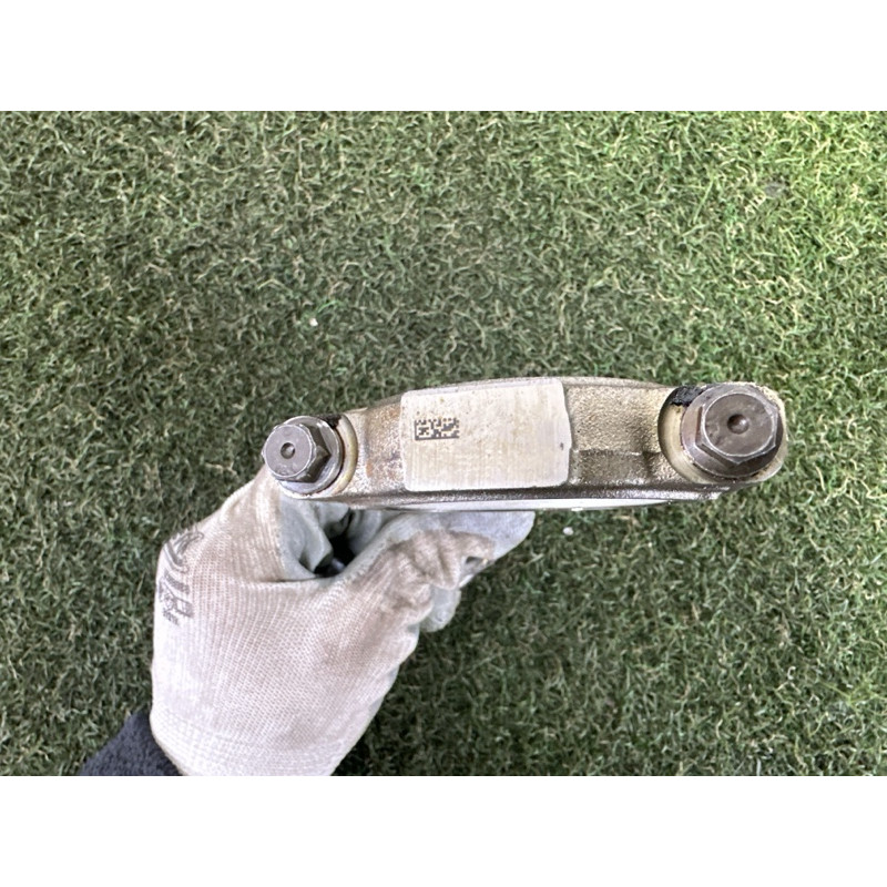 Поршень з шатуном (двигатель и элементы) LAND ROVER Range Rover L405 2016 5.0 LR028148