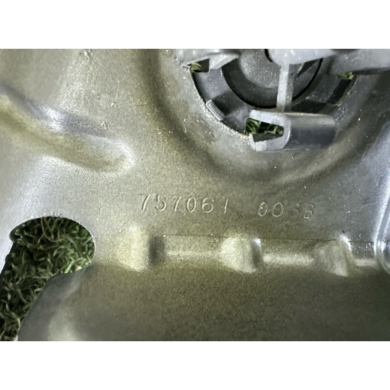 Крепление крыла (кузов и элементы) BMW X3 F25 2012 3.0 41357267327