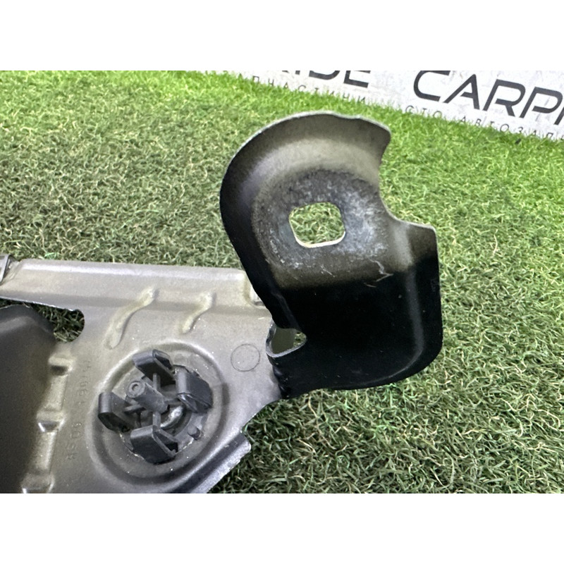 Крепление крыла (кузов и элементы) BMW X3 F25 2012 3.0 41357267327
