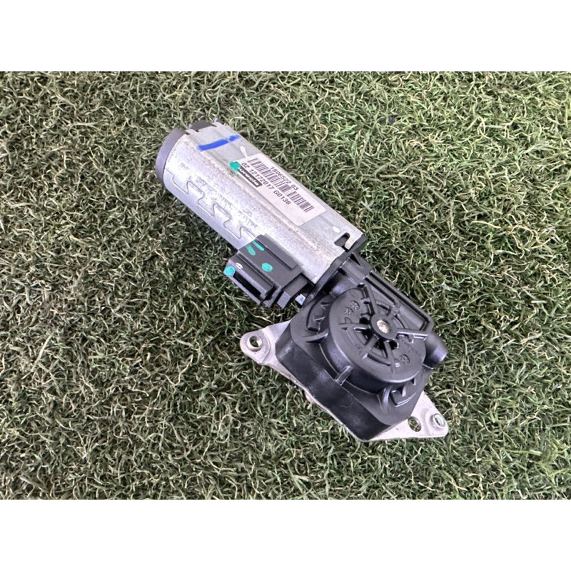 Моторчик регулировки сидения (электрика) AUDI Q5 FY 2018 2.0 DAYB 80A881105A