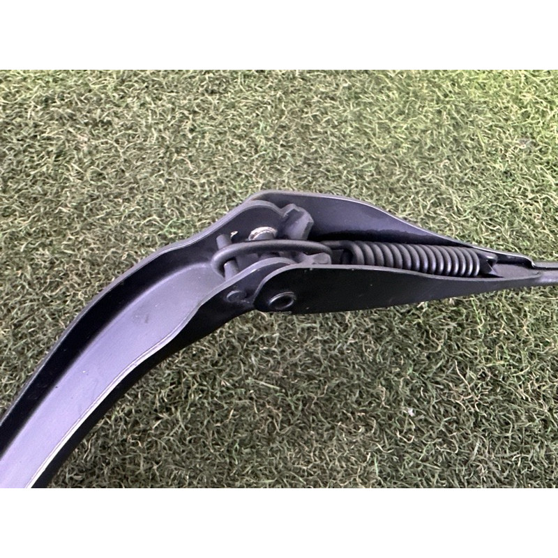 Поводок дворника (кузов и элементы) BMW 3-series E90 2010 3.0 N54 61619449923