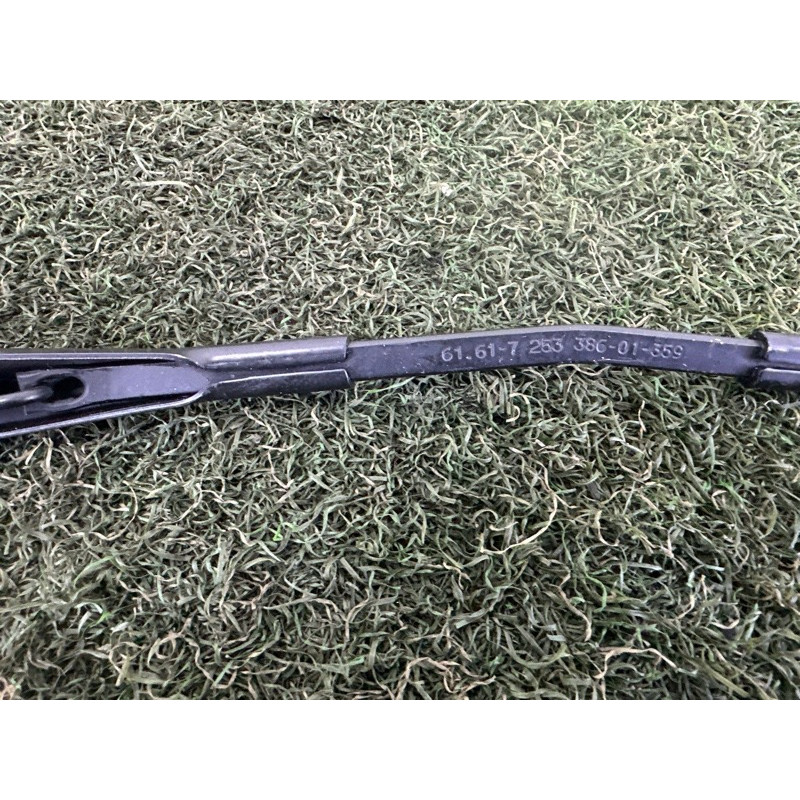 Поводок дворника (кузов и элементы) BMW 3-series E90 2010 3.0 N54 61619449923