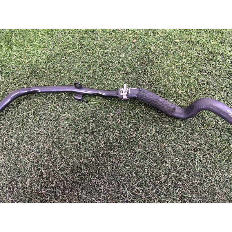 Трубка системы охлаждения (система охлаждения) AUDI A4 B9 2017 2.0 TFSI 06L121492J