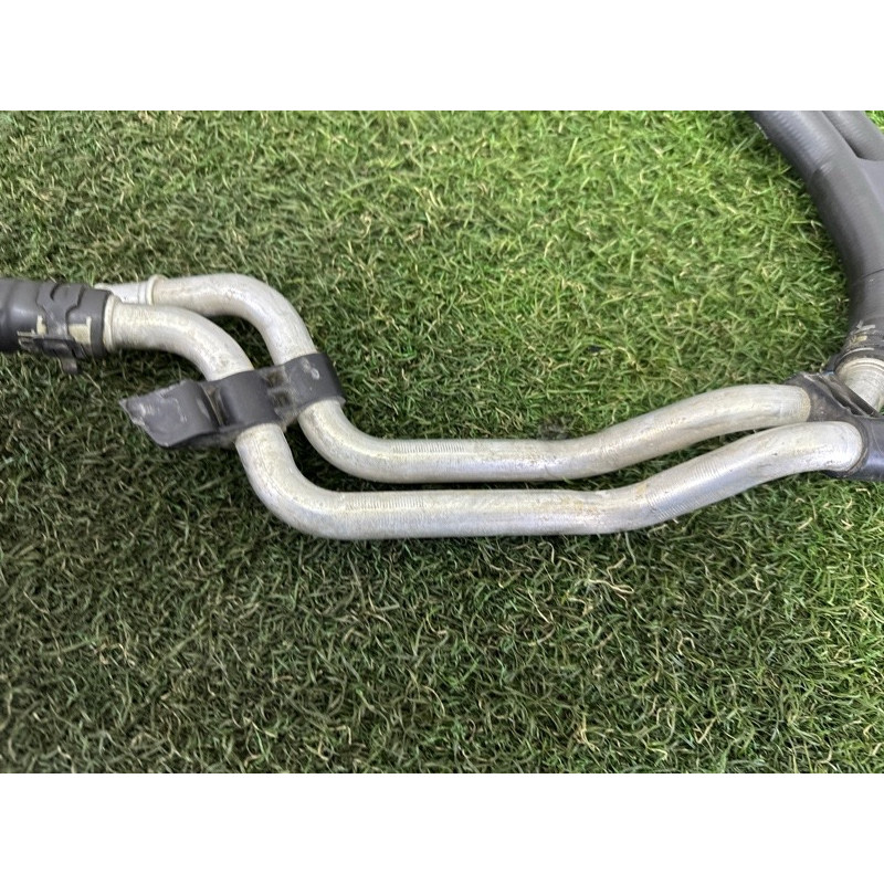 Трубка системы охлаждения (система охлаждения) AUDI A4 B9 2017 2.0 TFSI 8W0121400B