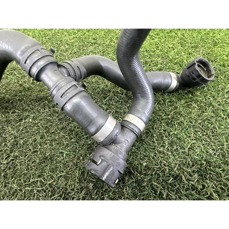 Патрубок (система охлаждения) AUDI A4 B9 2017 2.0 TFSI 8W0122449BG