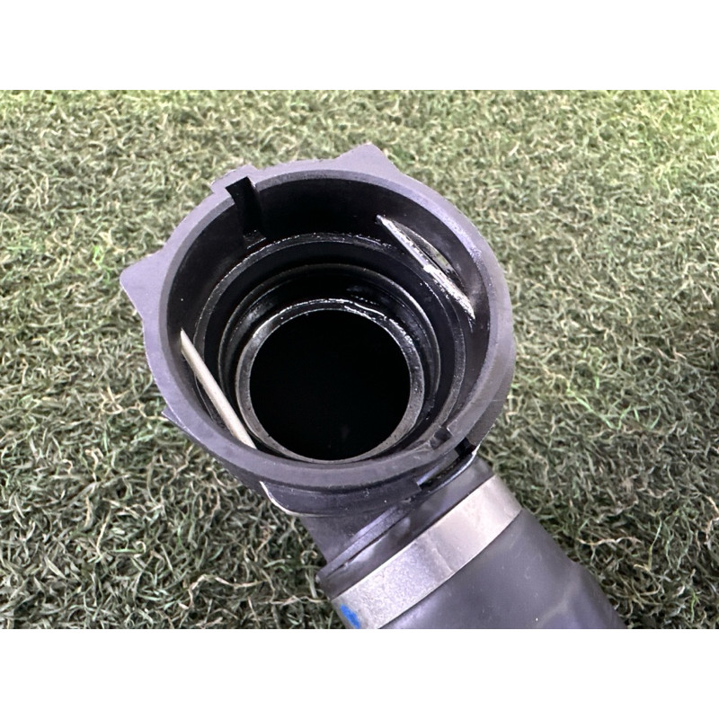 Патрубок (система охлаждения) BMW X3 F25 2012 3.0 17127646153