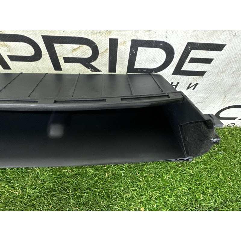 Кронштейн блоку управління кліматом (салон) LAND ROVER RANGE ROVER Sport L494 2016 3.0 Diesel LR068108