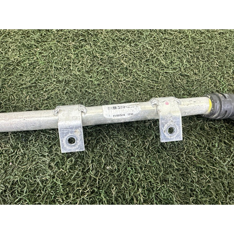 Трубка системи охолодження (система охлаждения) LAND ROVER RANGE ROVER Sport L494 2016 3.0 Diesel LR034597