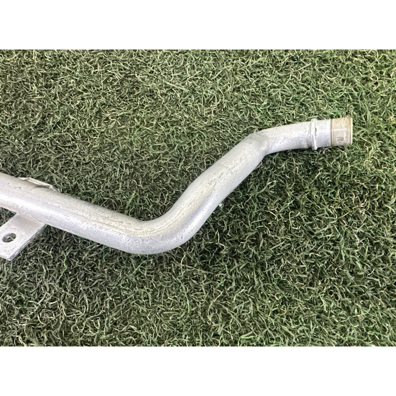 Трубка системи охолодження (система охлаждения) LAND ROVER RANGE ROVER Sport L494 2016 3.0 Diesel LR034597