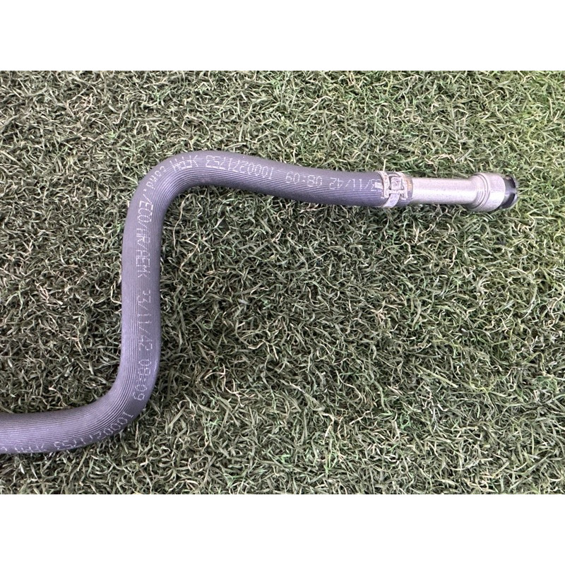 Трубка топливная (топливная система) AUDI A4 B8 2010 2.0 CAEB 8T0201215Q