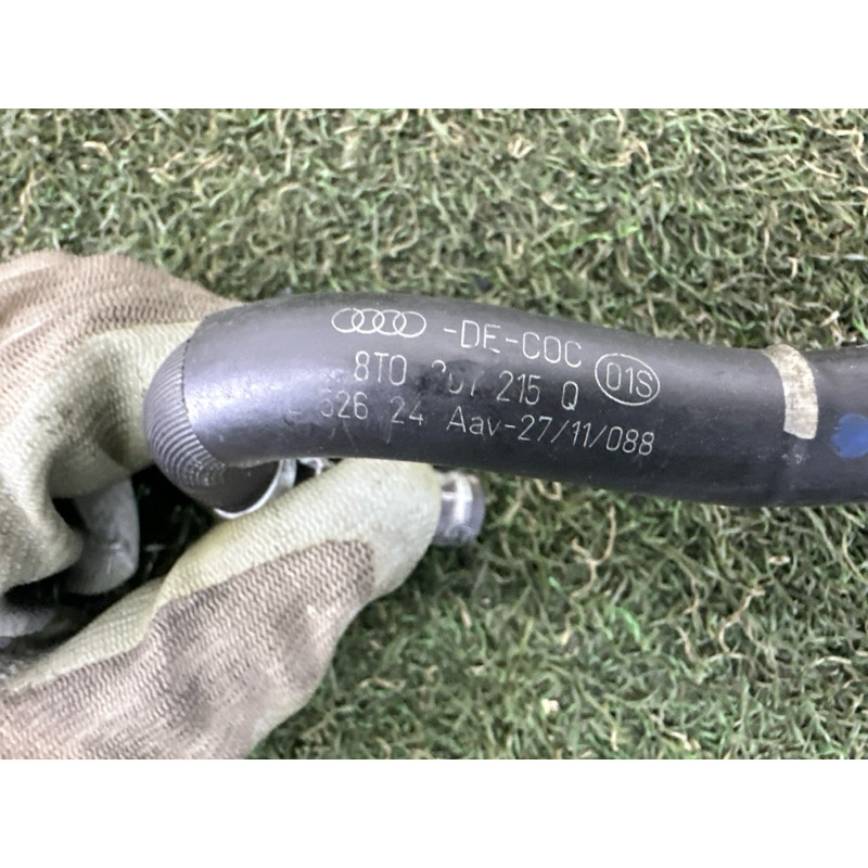 Трубка топливная (топливная система) AUDI A4 B8 2010 2.0 CAEB 8T0201215Q