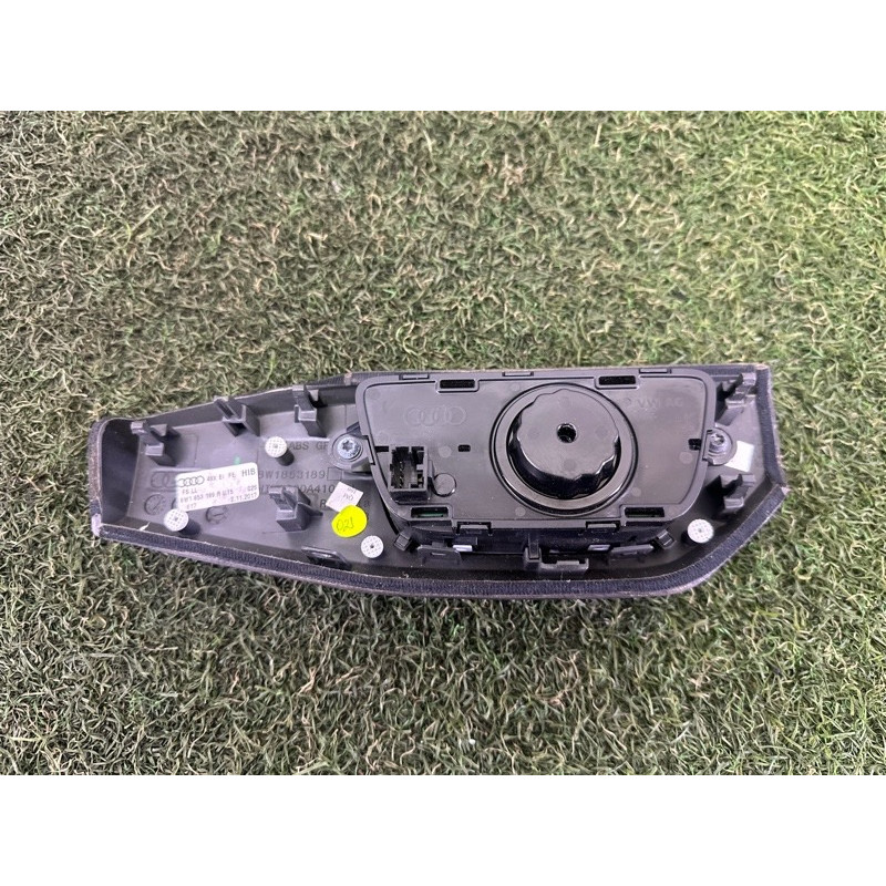 Перемикач світла (електрика) AUDI A4 B9 2018 2.0 DBPA 8W1853189QLE2