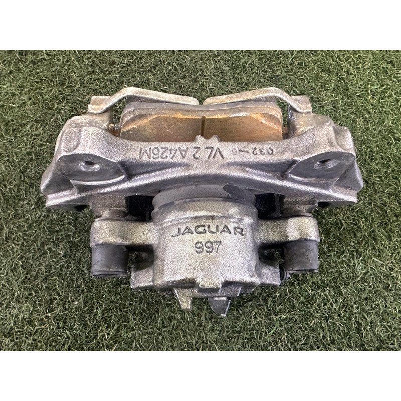 Суппорт тормозной (тормозная система) LAND ROVER Range Rover Evoque L538 2016 2.0 LR061370