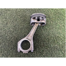 Поршень з шатуном