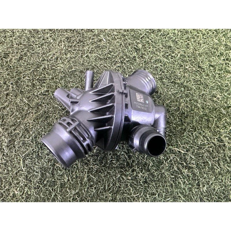 Корпус термостата (система охолодження) BMW X3 F25 2012 3.0 11537586783