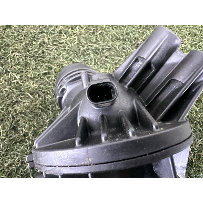Корпус термостата (система охолодження) BMW X3 F25 2012 3.0 11537586783