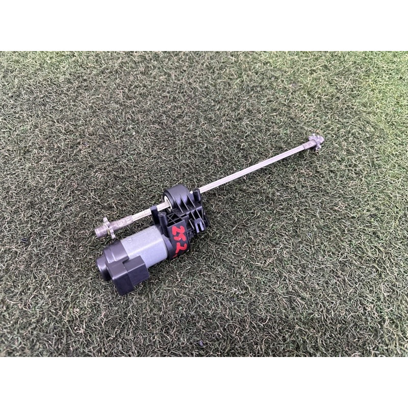 Моторчик регулювання сидіння (електрика) BMW 7-series F01 2011 3.0 N54 52107068045