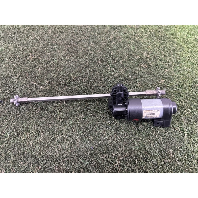 Моторчик регулювання сидіння (електрика) BMW 7-series F01 2011 3.0 N54 52107068045